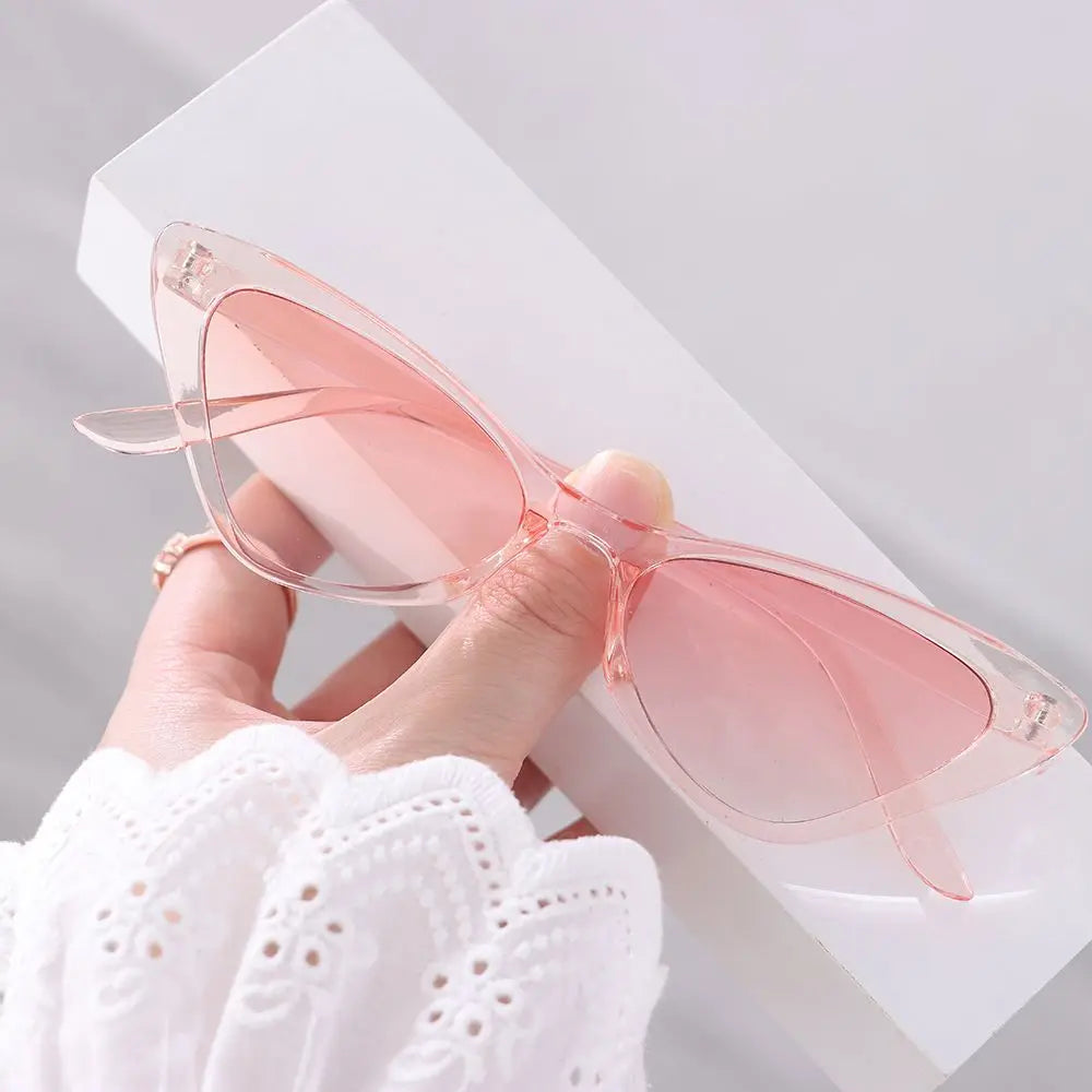 New Vintage Cat Eye Sunglasses Women Sexy Retro Small Frame Sun Glasses 2025 Brand Female Shades Outdoor Eyewear UV400 Oculos