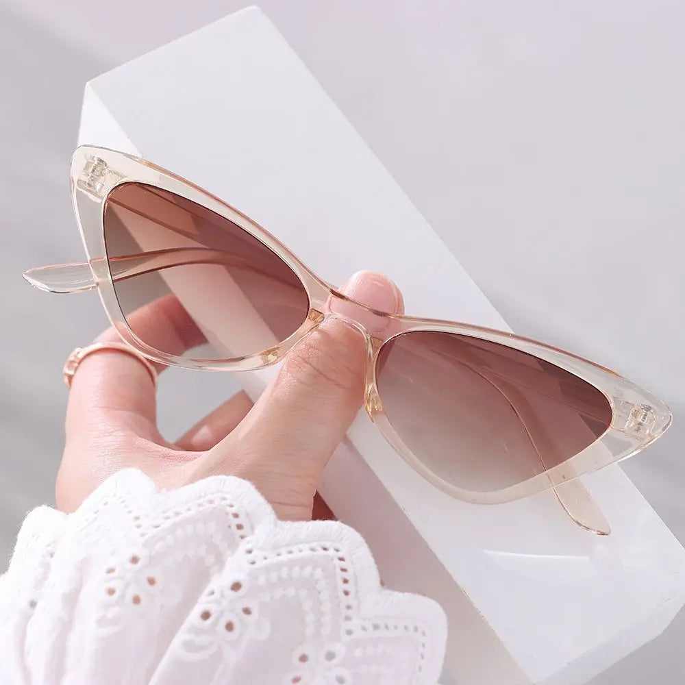 New Vintage Cat Eye Sunglasses Women Sexy Retro Small Frame Sun Glasses 2025 Brand Female Shades Outdoor Eyewear UV400 Oculos